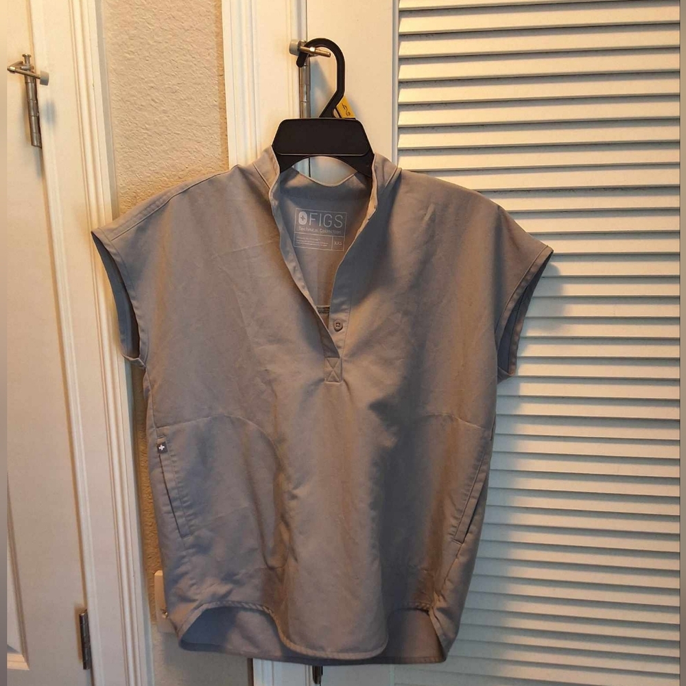 Figs grey scrub top technical collection size XXS